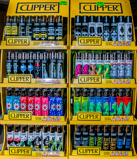 Große Auswahl an CLIPPER Feuerzeugen im Glassy Headshop